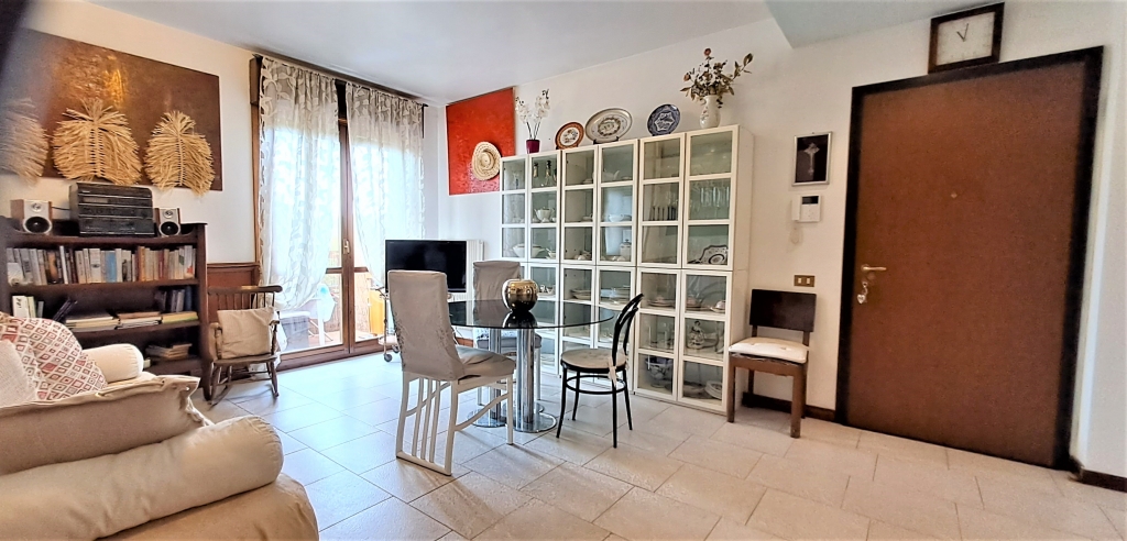 MESTRE 3 camere ultimo piano con ascensore garage posto auto termo autonomo