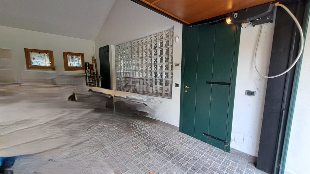 MONASTIER grande e recente villa singola con giardino