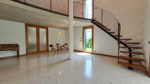 villetta con salone a Monastier di Treviso