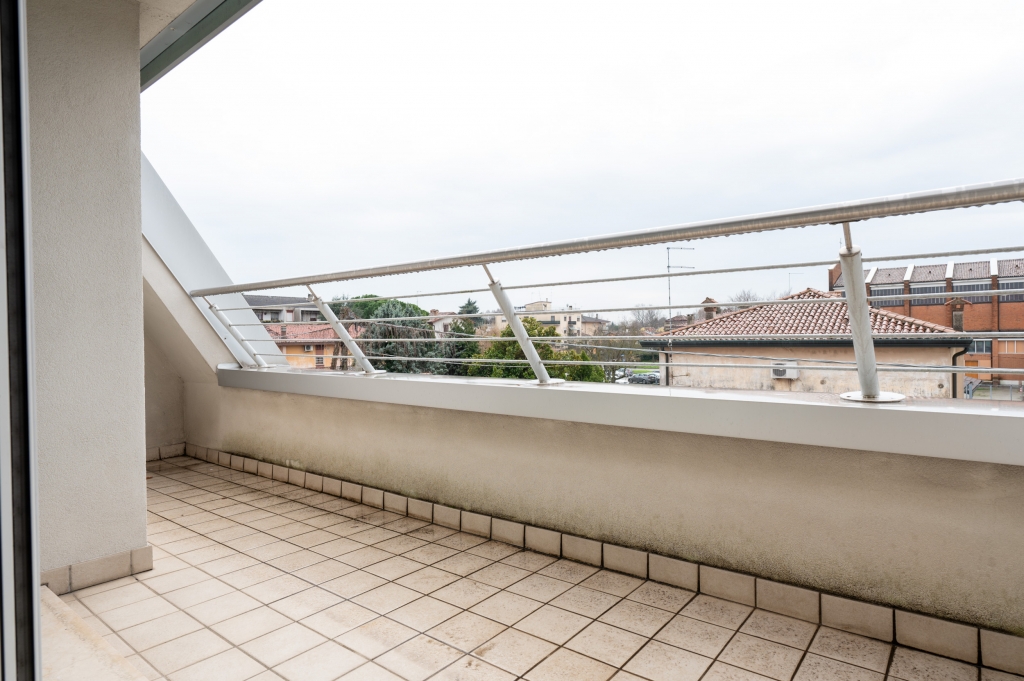 MESTRE GAZZERA ampia villa singola restaurata con giardino