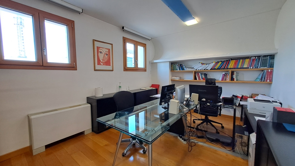 Venezia-Mestre, recente blocco direzionale di rappresentanza