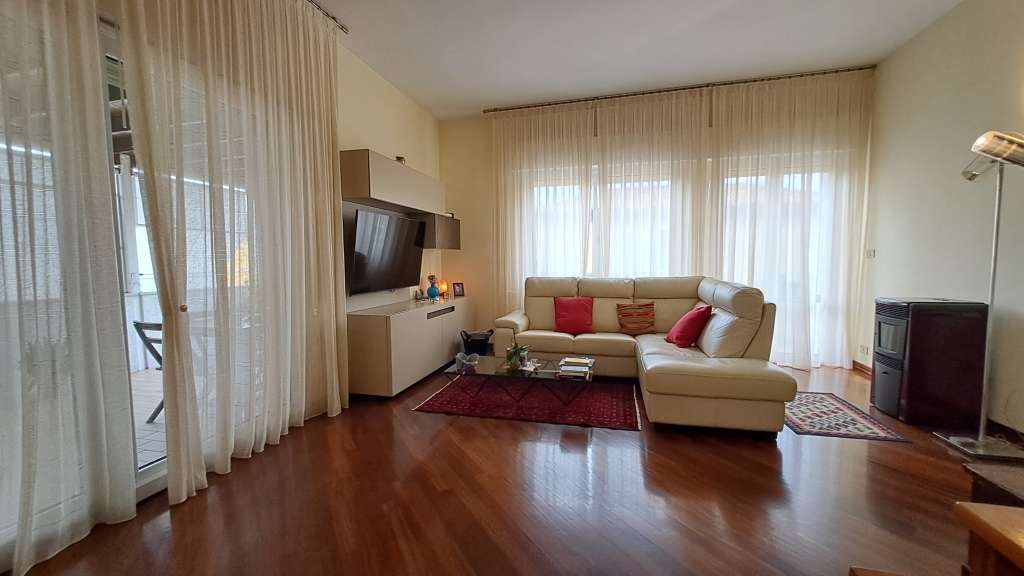 Favaro Veneto Venezia – Appartamento in bifamiliare con terrazza abitabile