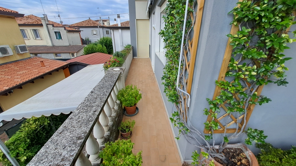 Favaro Veneto Venezia – Appartamento in bifamiliare con terrazza abitabile