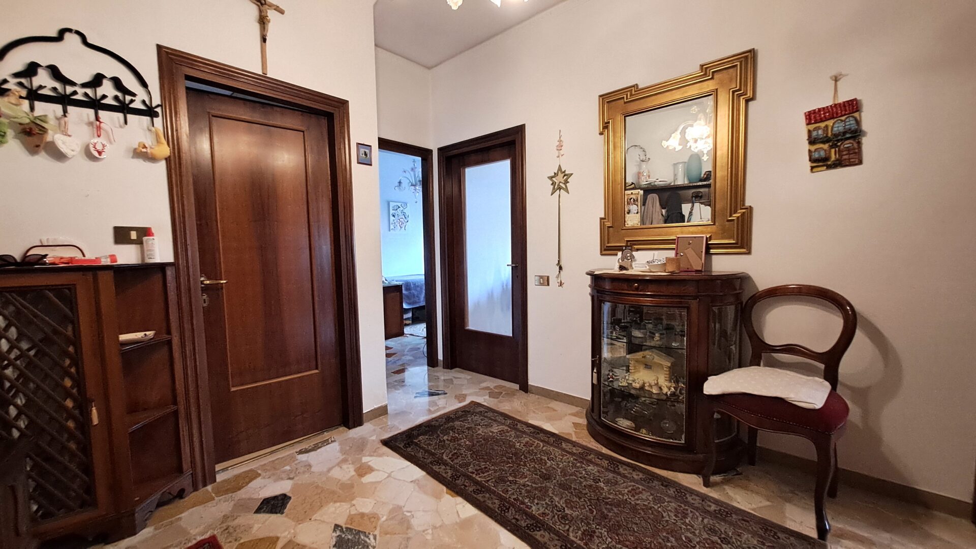 MESTRE inizio Miranese, appartamento in buono stato di 90 mq con garage