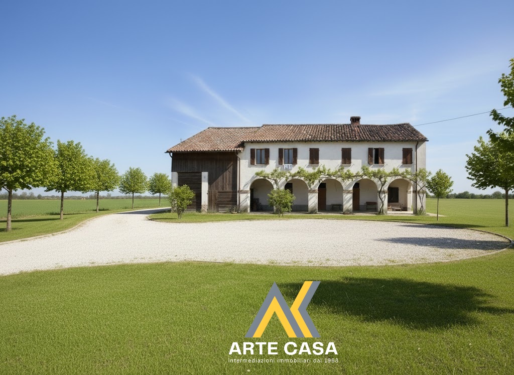 MARTELLAGO – OLMO grande rustico con 18.000 mq di terreno