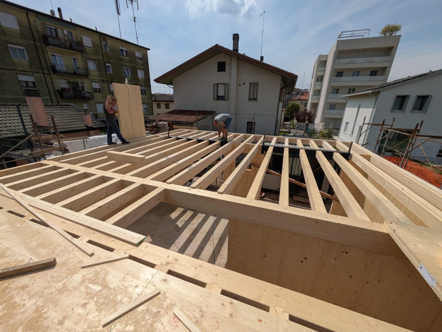 MESTRE Nuova Costruzione appartamento in bifamiliare 3 camere con giardino e garage
