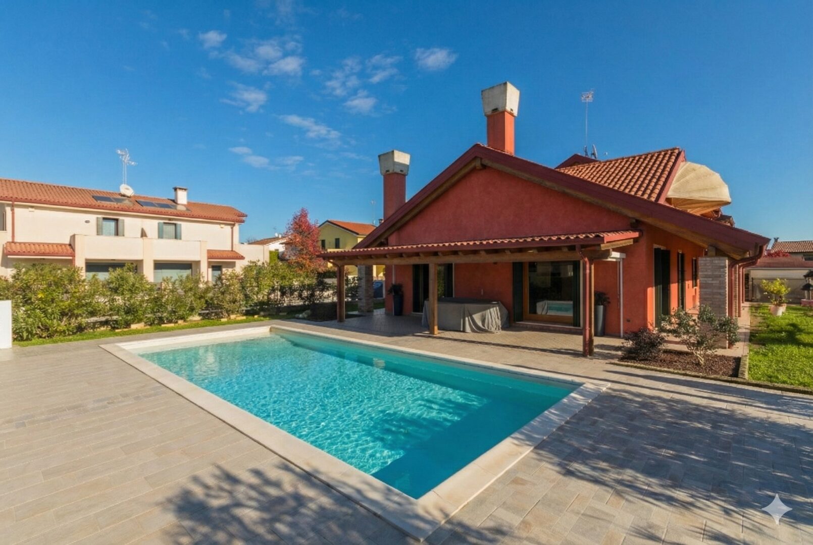 Villetta Singola a Quarto d’Altino con Piscina, Vicinanza H-Farm e Venezia